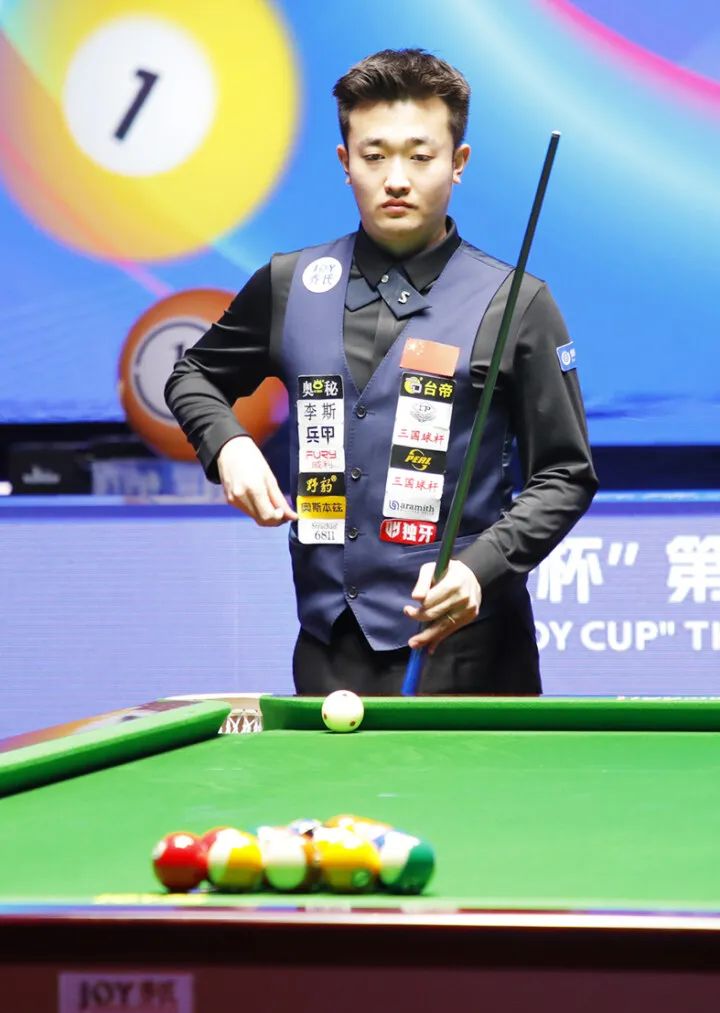 阿根廷國門馬丁內斯榮獲2023年雅辛獎！.