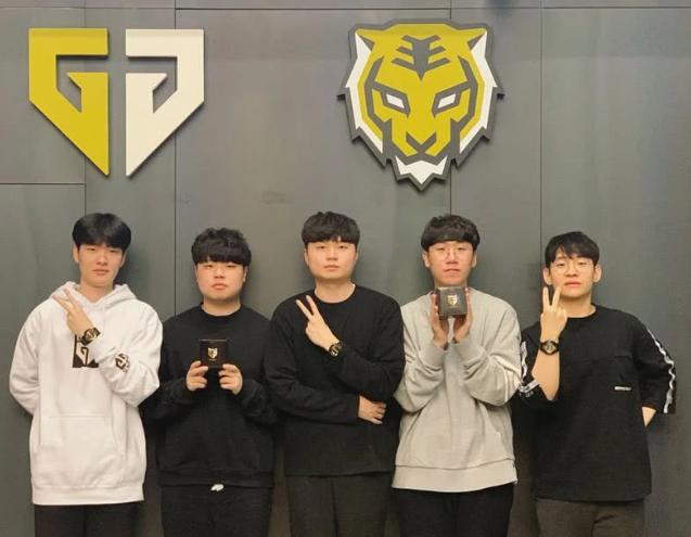 方位的挑战 方位的挑战