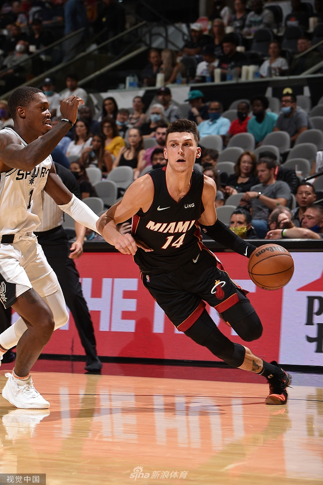 数据帝：詹姆斯刷新一项尴尬历史纪录 高塔揽24+20+5成队史近20年首人